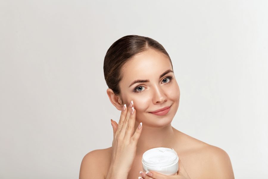 Crema cicatrici acne: la guida alla scelta