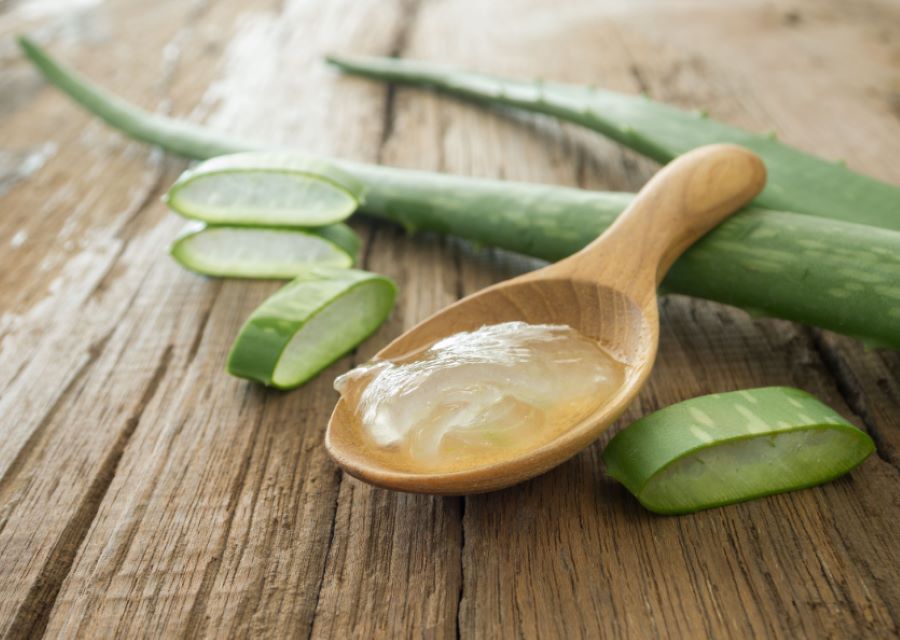 Aloe vera brufoli: come usarla sulla pelle del viso