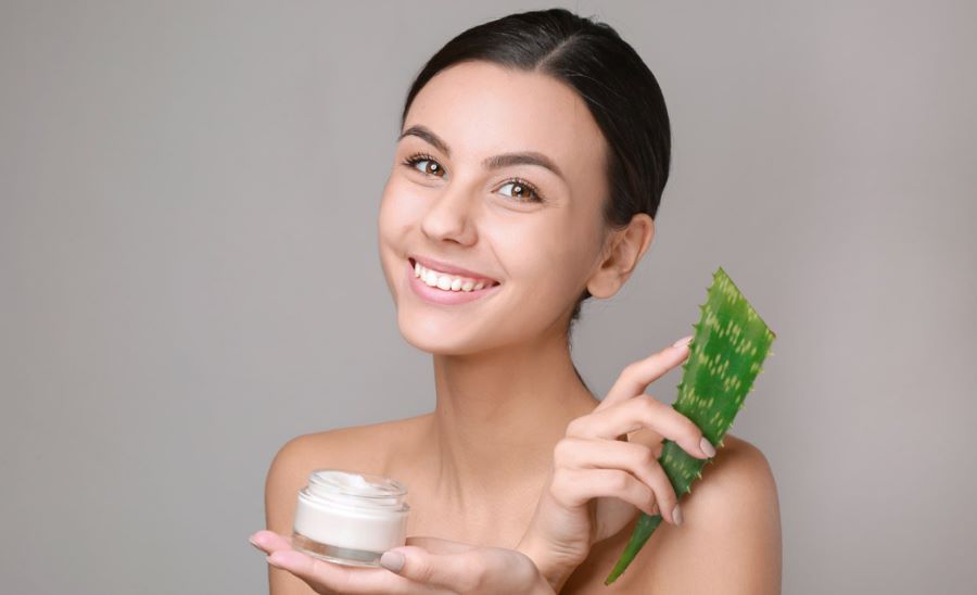 Aloe vera contorno occhi fai da te: come farlo in casa